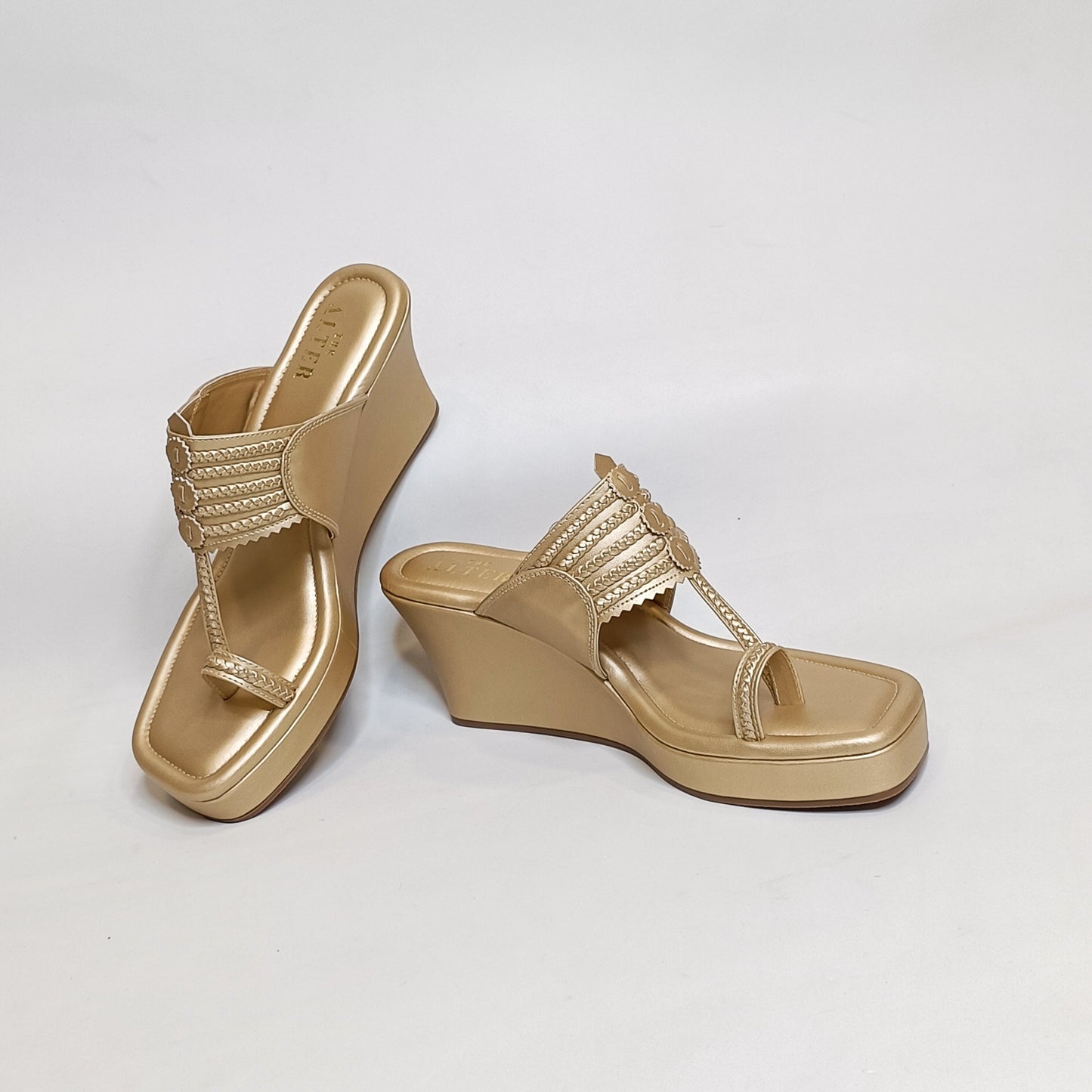 T shaped Kohla Wedges