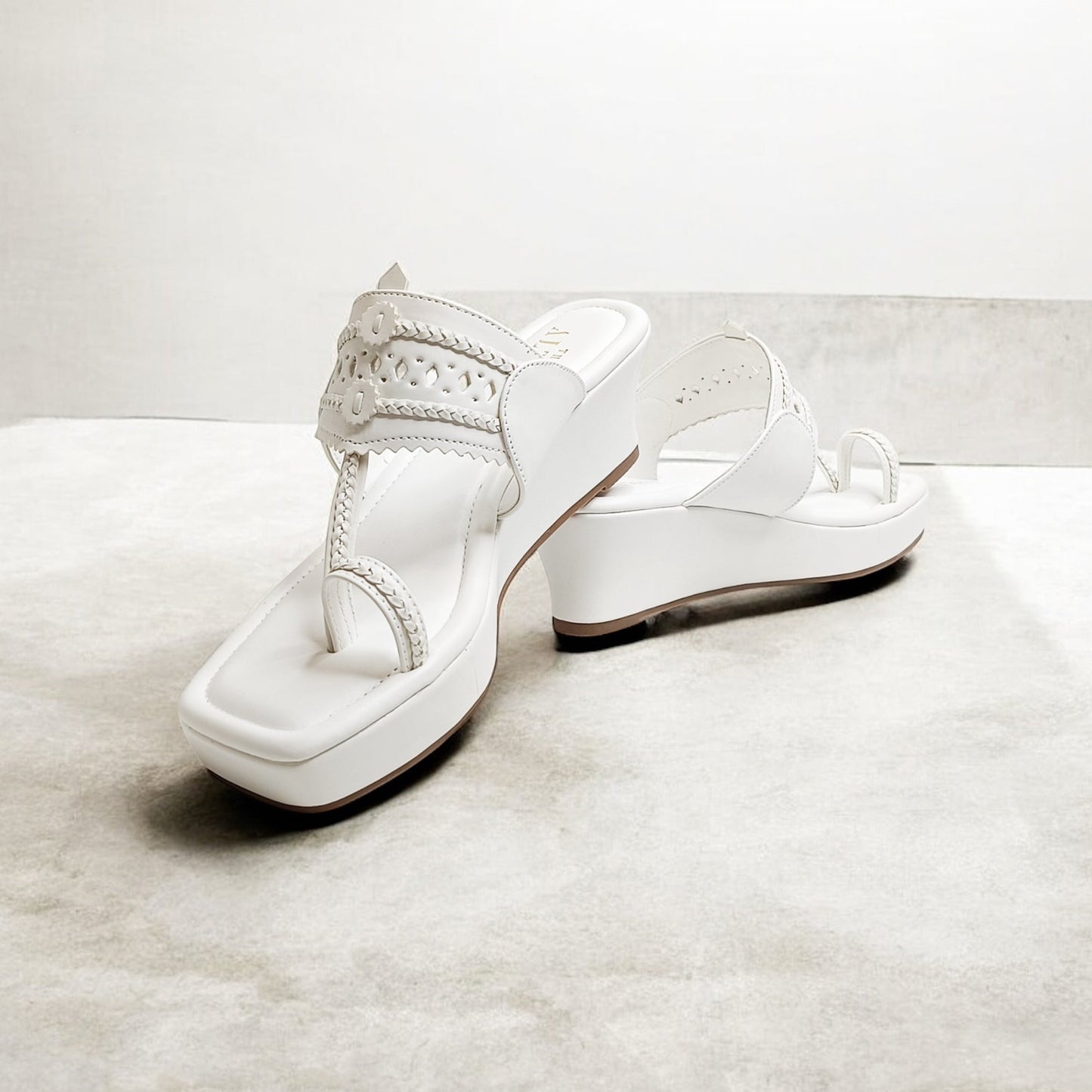 White Kohla Wedges