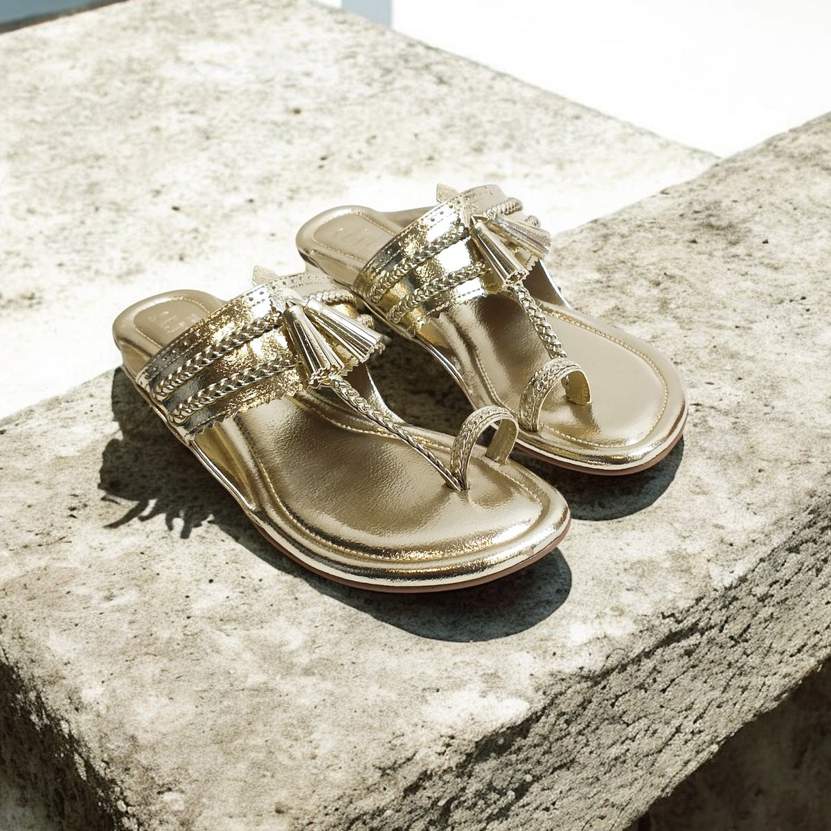 Tassel Kohla Flats