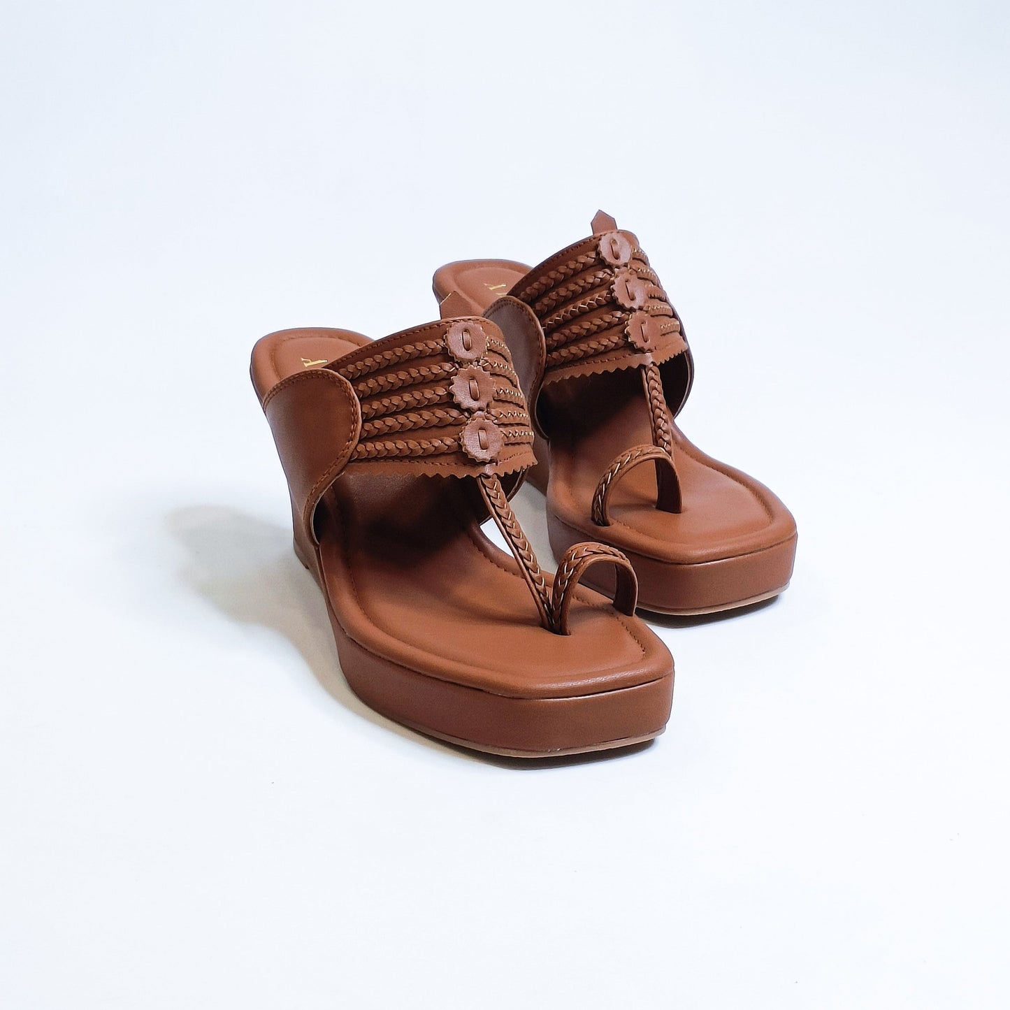 T shaped Kohla Wedges