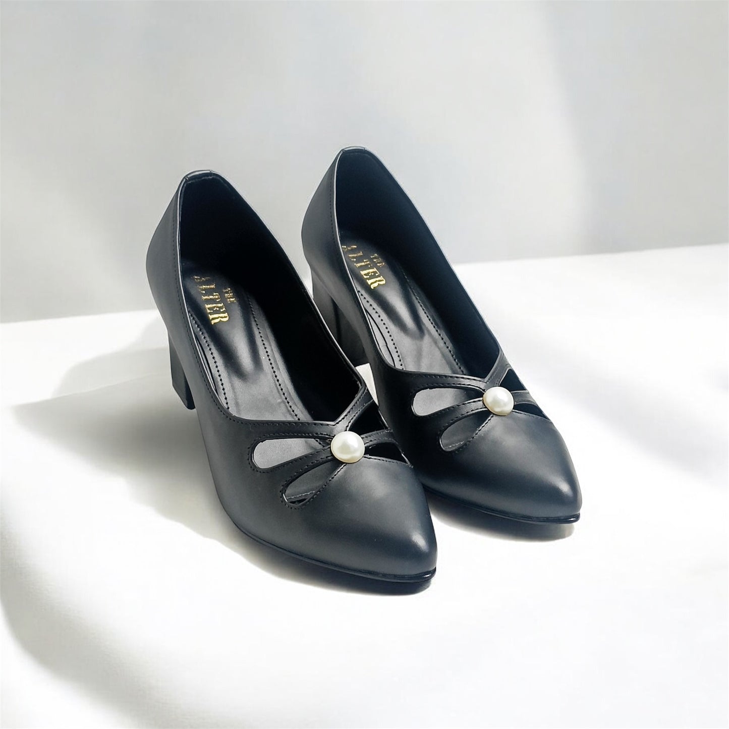 Cutwork Pearl Pumps